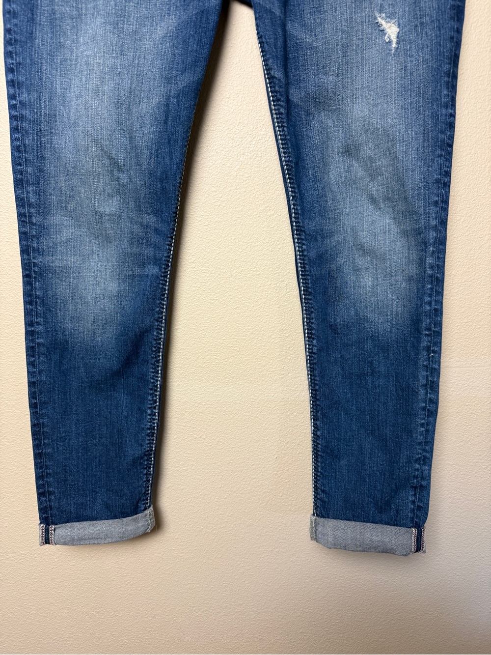 Silver Girlfriend Distressed Jeans Size 31 - Picture 3 of 9